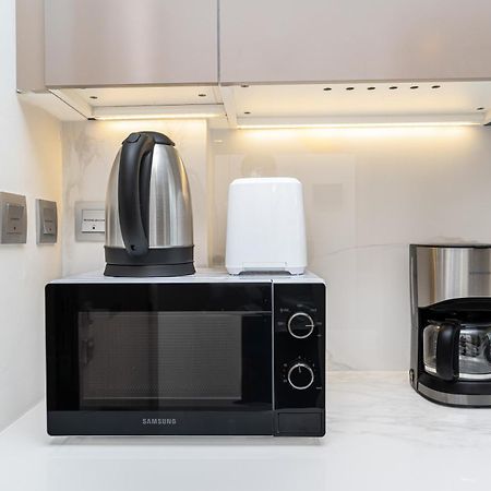 Escape24 Stylish Studio Azizi Riviera 8 Meydan One דובאי מראה חיצוני תמונה