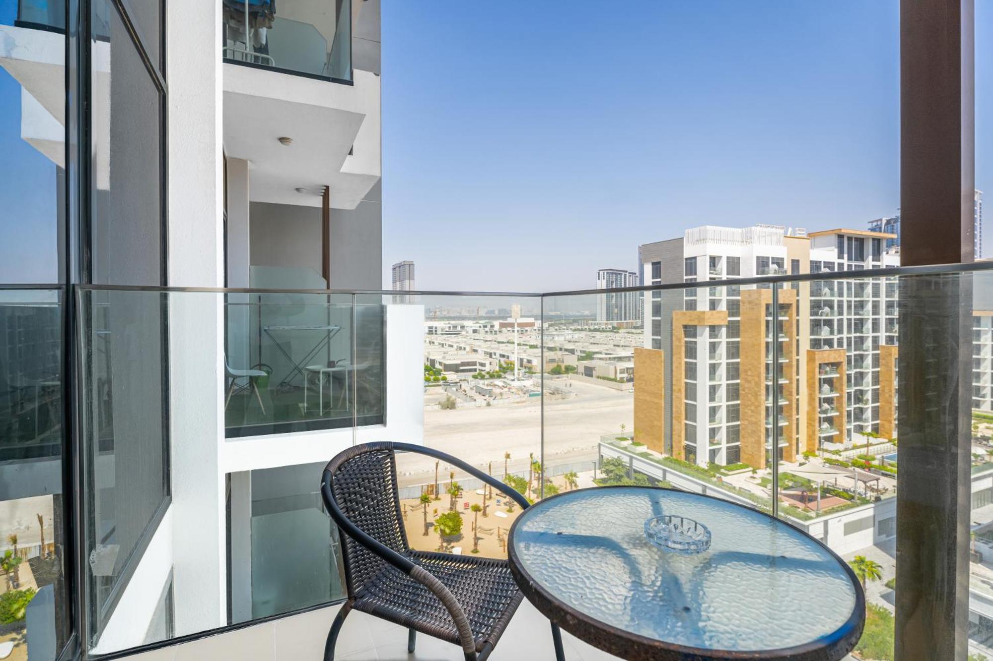 Escape24 Stylish Studio Azizi Riviera 8 Meydan One דובאי מראה חיצוני תמונה